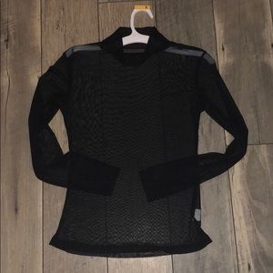 Mesh black top